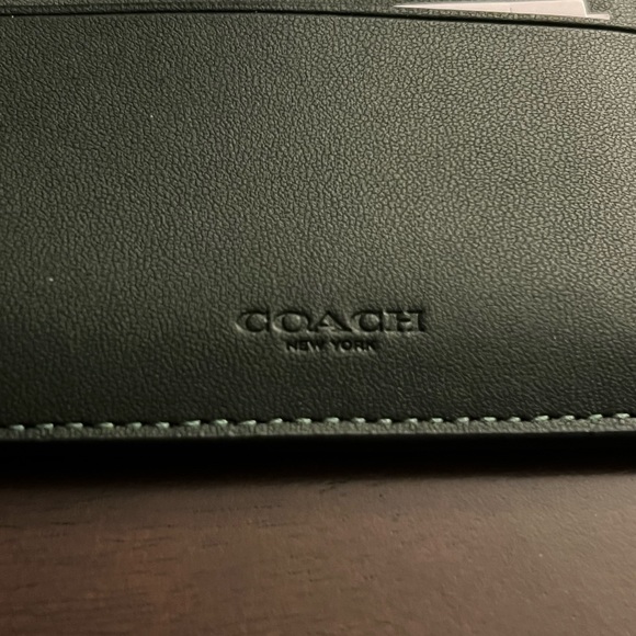 3 in 1 Retro Coach Leather Men’s wallet! Brand new with TAGS! - Picture 5 of 15